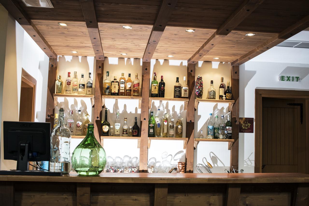 Boutique Hotel The White Pine Samokov Exterior foto