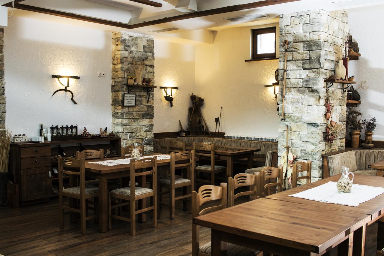 Boutique Hotel The White Pine Samokov Exterior foto