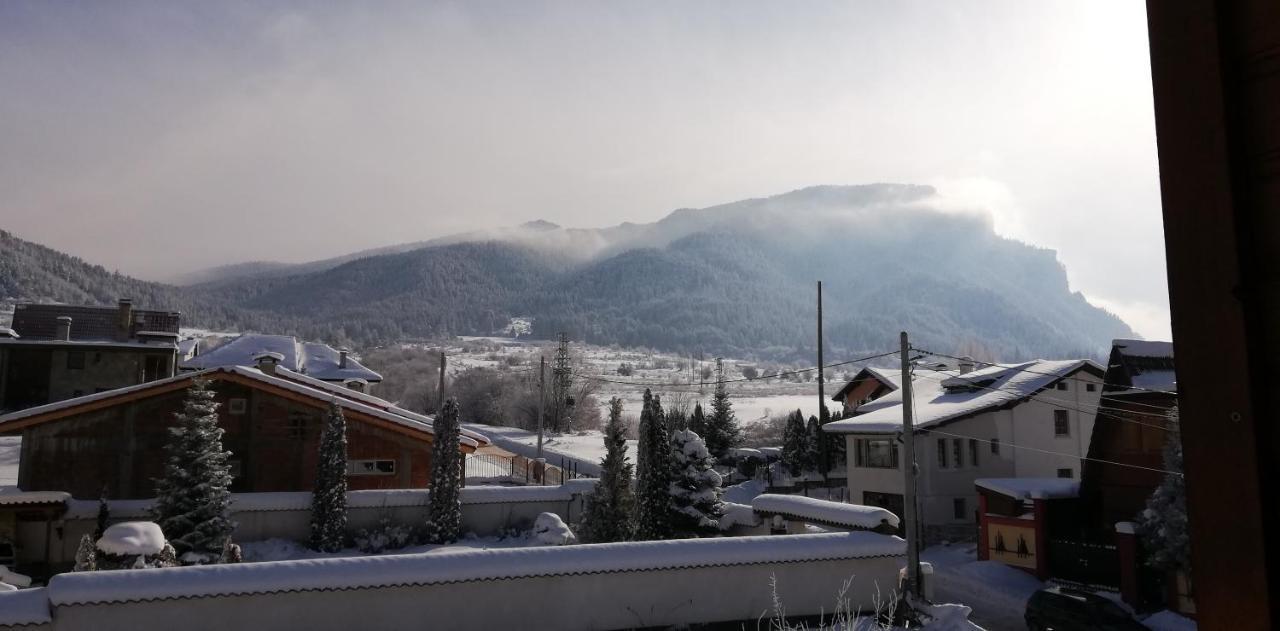Boutique Hotel The White Pine Samokov Exterior foto